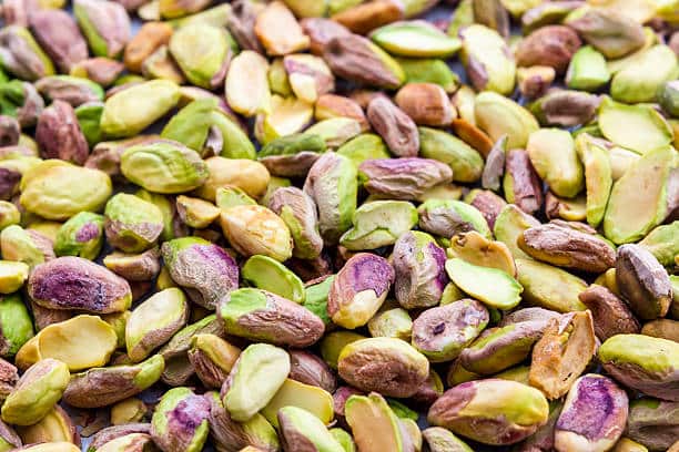 فروش مغز فندقی درجه ۲